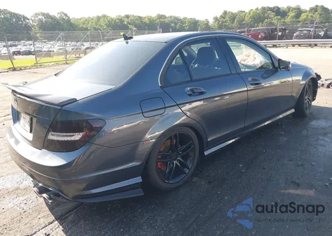 2013 Mercedes-Benz C 300 from USA, damaged, VIN WDDGF8AB8DA835331